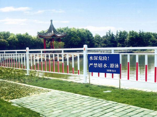 河道護欄 - 安平縣貝納豐絲網(wǎng)制品有限公司圖片2